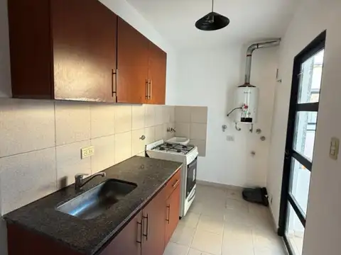 Departamento 4 ambientes con 1 baño