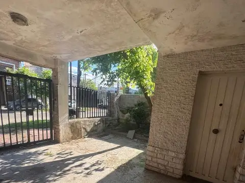 Depto Tipo Casa en Venta de 4 dormitorios