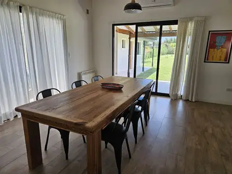 Casa en Alquiler Temporal en San Antonio De Areco, USD 1.500