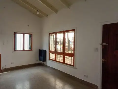 Casa en Alquiler en La Plata, $ 1.200.000