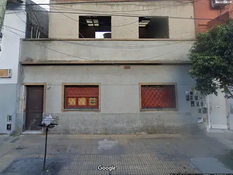 VENTA CASA MULTIFAMILIAR EN AVELLANEDA 6 UNIDADES 