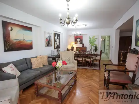 Departamento en Venta con 1 cocheras