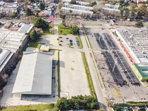 Galpon en Venta 196  mts Fondo