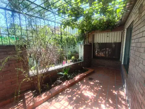 Depto Tipo Casa en Venta de 4 ambientes