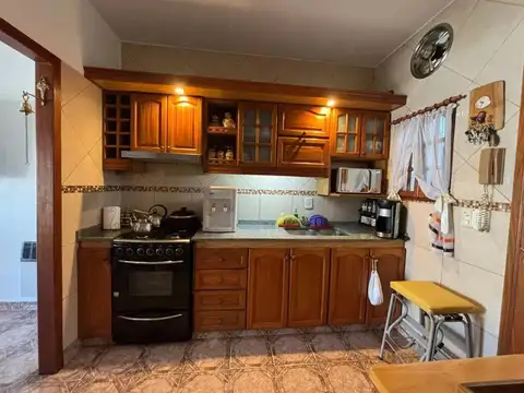 Depto Tipo Casa en Venta en Ramos Mejía, USD 84.000