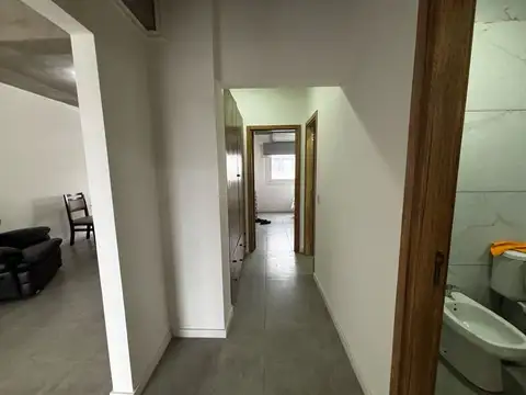 Departamento en venta sobre Avenida Mitre