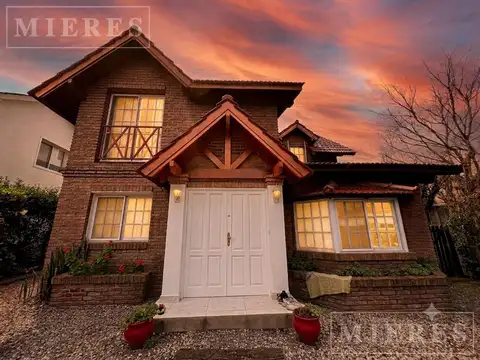 Casa en venta barrio Los Olmos Benavidez