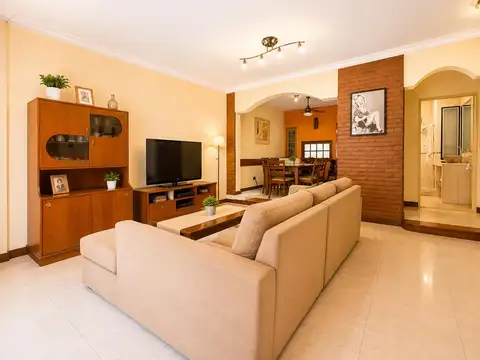 Casa en Venta en Villa Santa Rita, USD 330.000