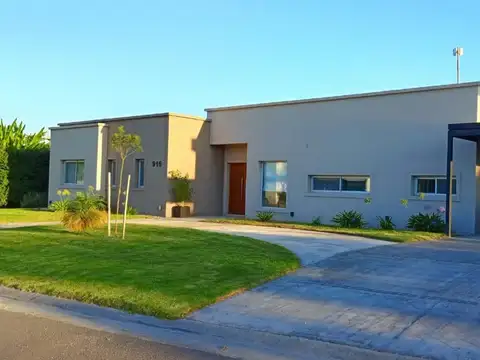 Venta Casa San Matias área 4