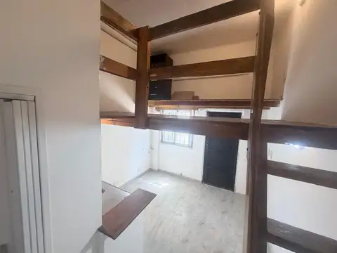 Depto Tipo Casa Monoambiente con 1 baño