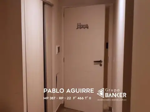 San Martín 400, Piso 1