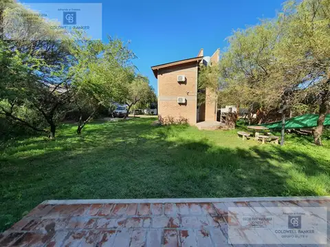 Casa 3 ambientes con 2 baños