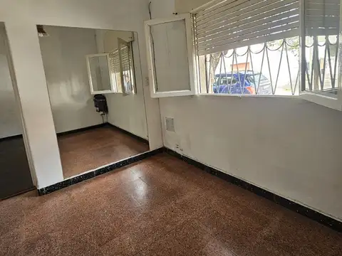 Depto Tipo Casa en Alquiler de 3 ambientes