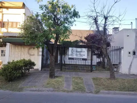 Casa  3 ambientes en venta Quilmes