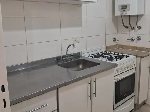 Departamento en Alquiler en San Cristobal, $ 900.000