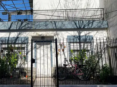 Venta ph 3 amb. c/terraza, apto crédito castelar