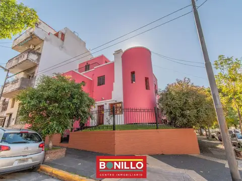 Casa 6 ambientes alquiler Parque Chas