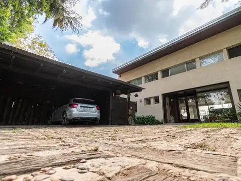 Agustín Álvarez 200