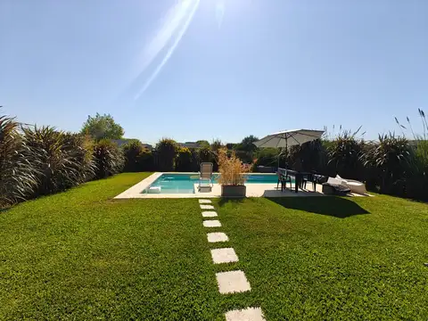 Casa en Venta al Este