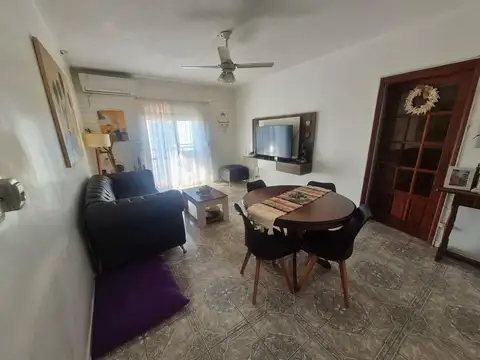 VENTA DEPARTAMENTO DE CUATRO AMBIENTES EN BARRIO CERRADO