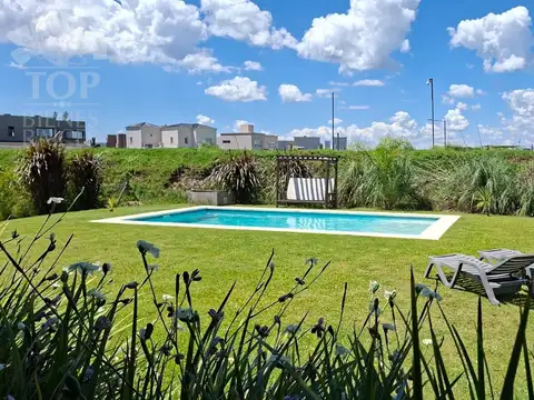 Casa en Venta al Este