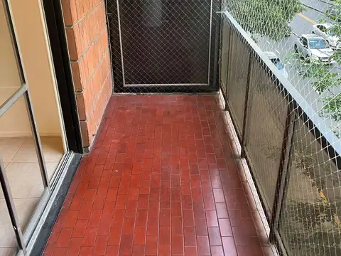 (Belgrano) Av. Cramer 1926  - 2 AMB - c/Balcon - luminoso - IMPECABLE ESTADO -  Excelente zona