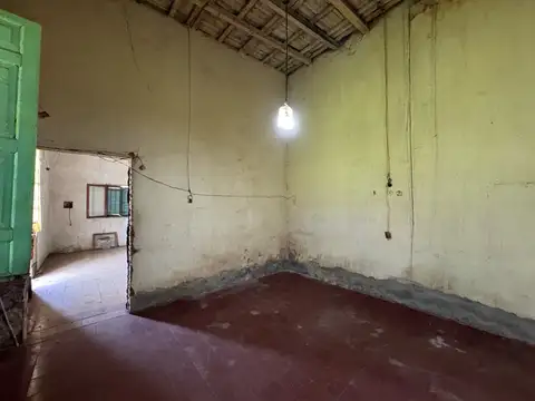 Casa 3 ambientes con 1 baño