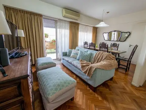 Avenida Hipólito Yrigoyen 400