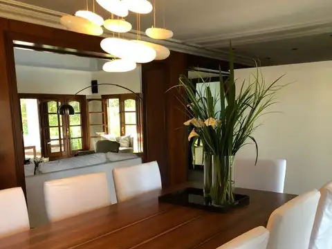 Casa en venta frente al polo- Tortugas C.C