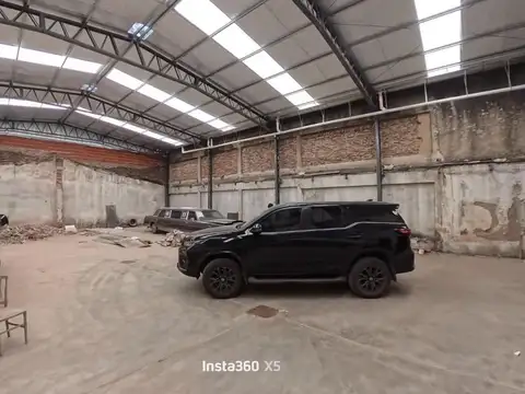 VENTA DEPOSITO GALPON DOBLE ALTURA 662 M2 CABA