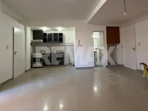 Departamento en Alquiler en Cipolletti, $ 1.000.000