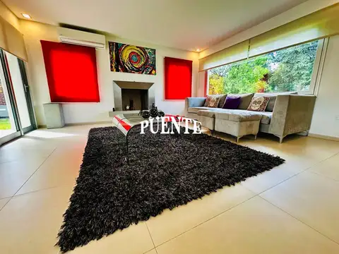 Casa en Venta al Oeste