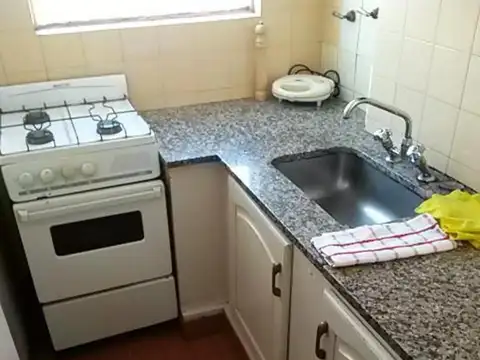 Avenida Carlos Calvo 1400, Piso 5