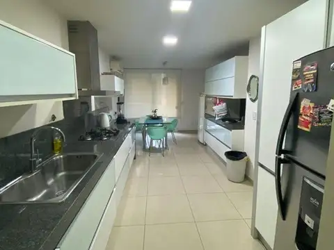 Departamento en Alquiler Temporal con 1 cocheras