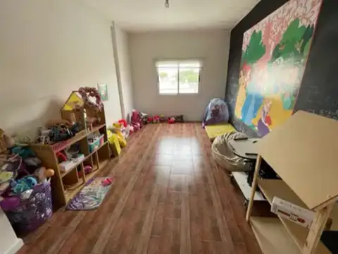 Departamento tipo casa en venta en Floresta Norte