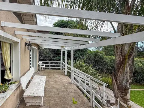 Casa 3 ambientes con 4 baños