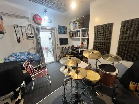 Departamento 4 ambientes con 2 baños