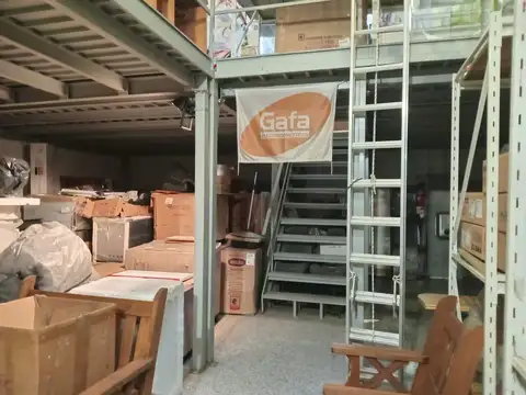 GALPÓN / DEPÓSITO CON OFICINAS EN OLIVOS – VENTA Y ALQUILER