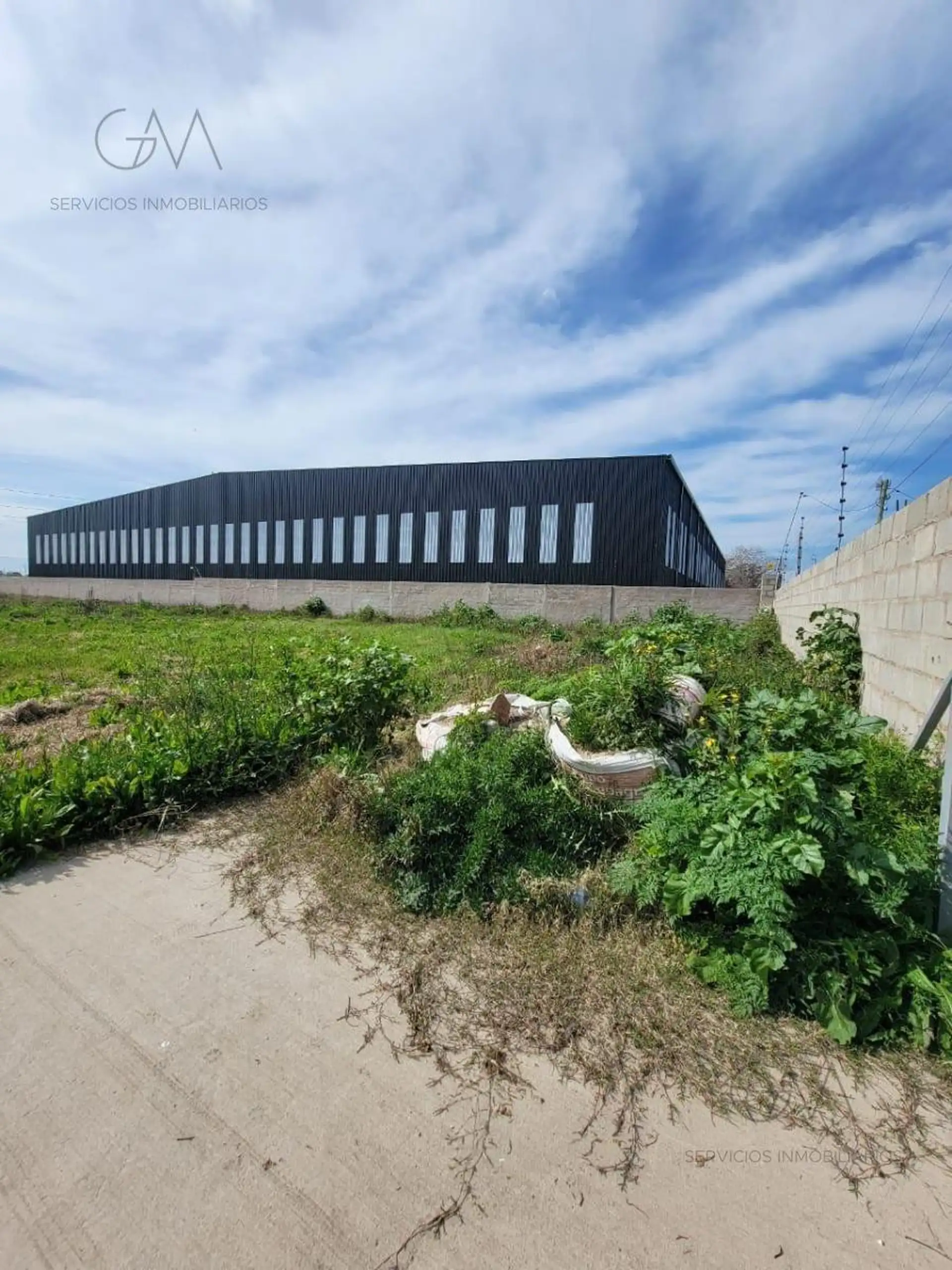 Terreno en Zona Industrial de 4000m² en Azopardo