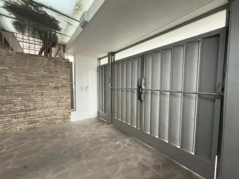 Casa en Venta en Barrio Norte, USD 263.000