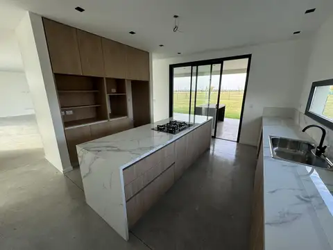 Casa en Venta en Vida Club De Campo, USD 570.000