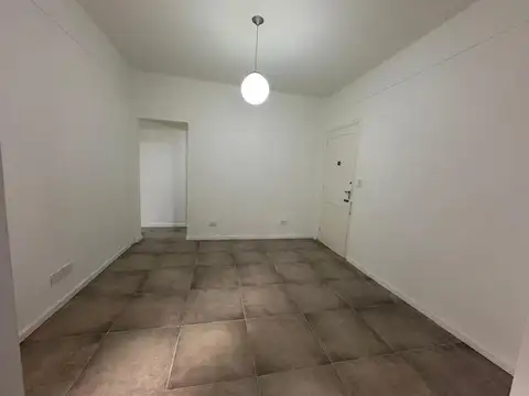 Juan B. Alberdi Av. 600, Piso 1