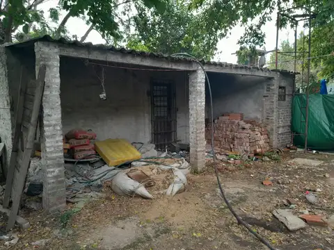 Casa 5 ambientes con 2 baños