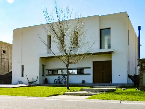 Barrio La Comarca 100