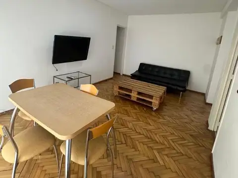 Santa Fe 4900, Piso 9