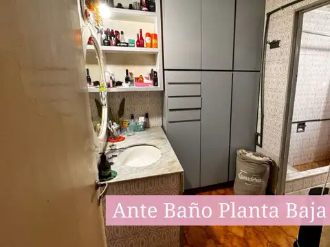 Casa 4 ambientes con 3 baños