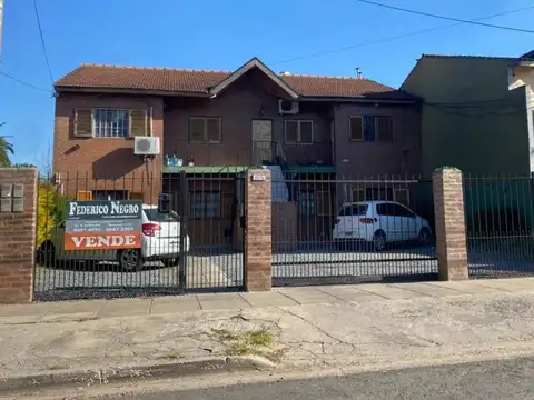 San Luis 1000, Piso 1