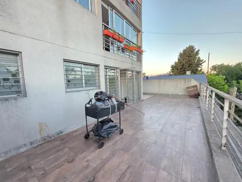 Pasaje Villalonga 1000, Piso 2