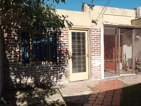Casa en Venta en Los Hornos, La Plata