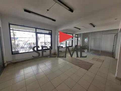Local en Alquiler en Neuquén, $ 8.000.000